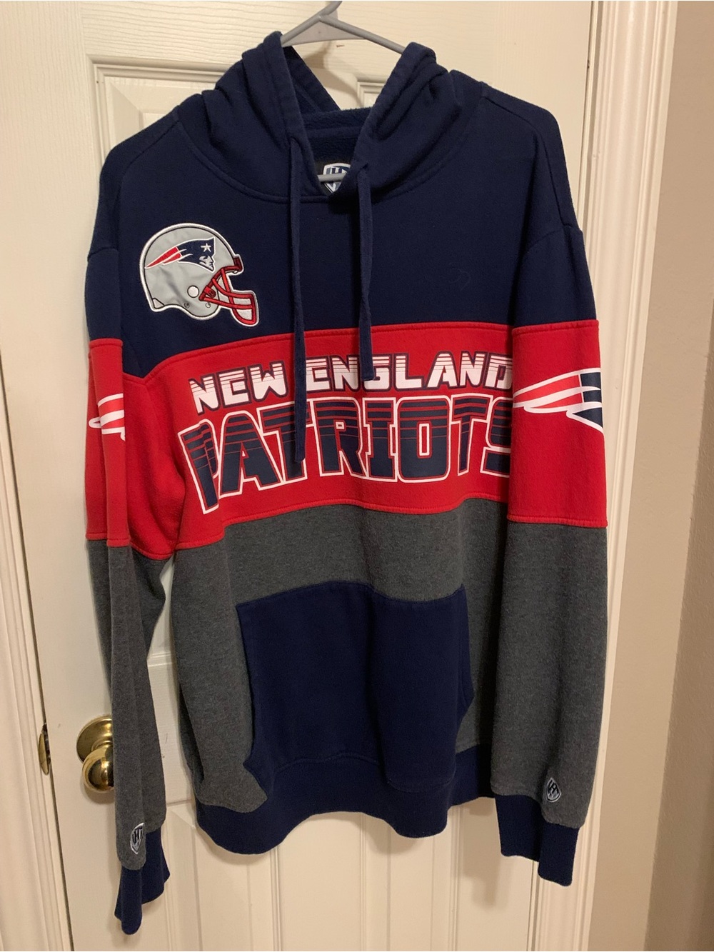 🏈 Football is Here🏈 Patriots Popover Hoodie Kangaroo Pocket Fleece Lined Body XL